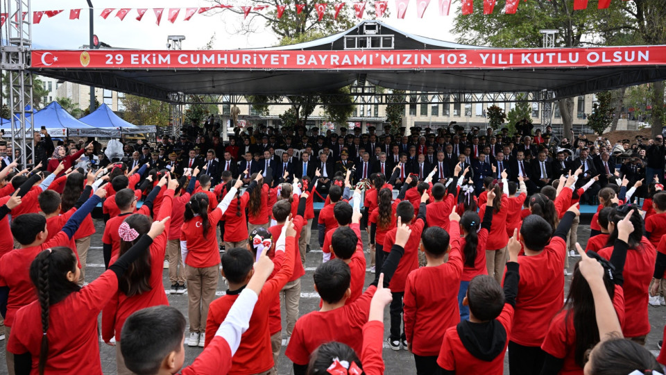 29_ekim_cumhuriyet_bayrami_5.jpeg